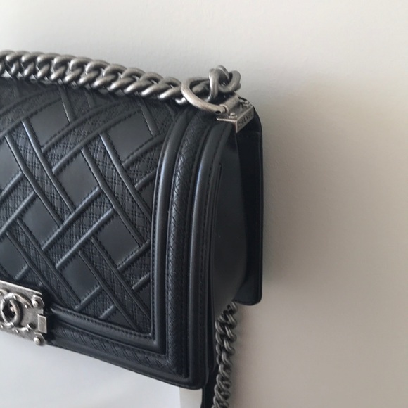 Boy Chanel bag medium - Picture 2 of 8